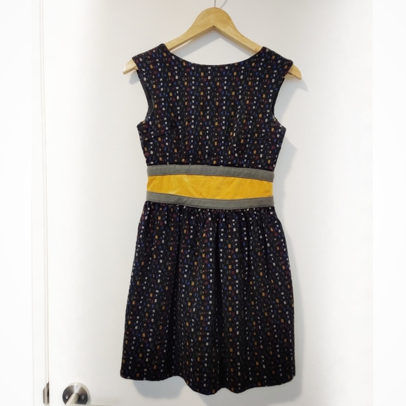 Lauren Moffat Corduroy Dress - Picture 2 of 7